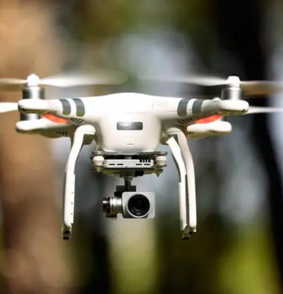 无人机飞行过程中